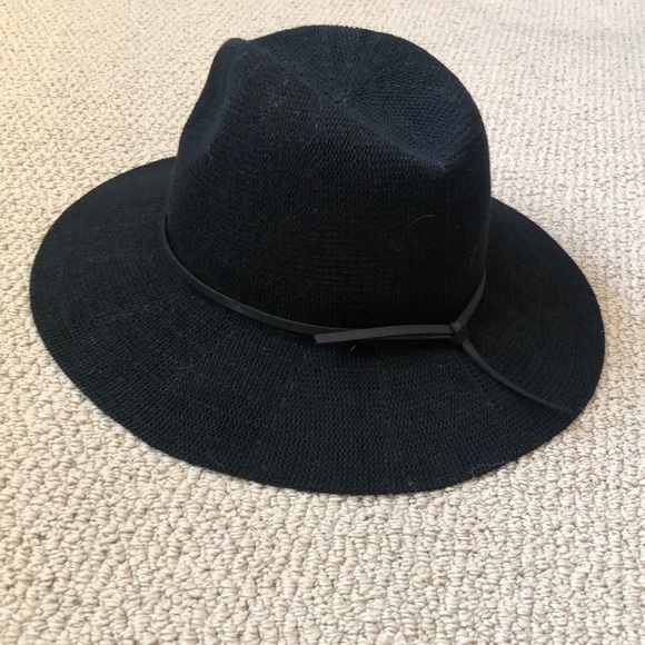 Urban Outfitters Accessories - Chic black fedora from Urban Outfitters